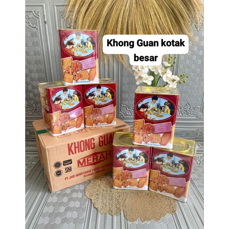 

KHONG GUAN 1600GR / BISKUIT KHONG GUAN / KHONG GUAN KALENG BESAR