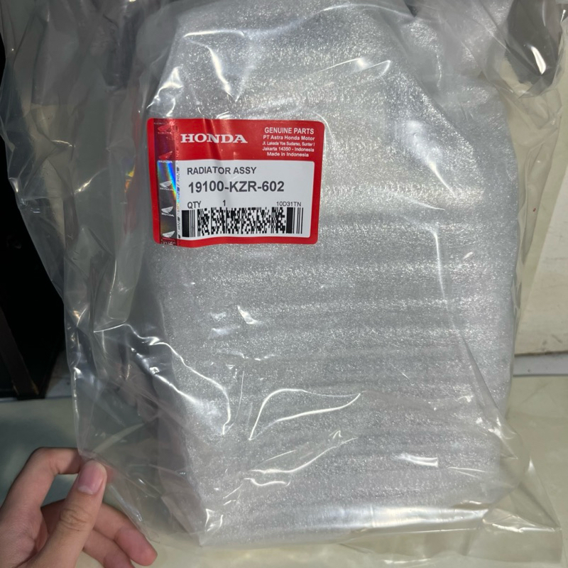 RADIATOR ASSY VARIO 125 KZR ADA TUTUP