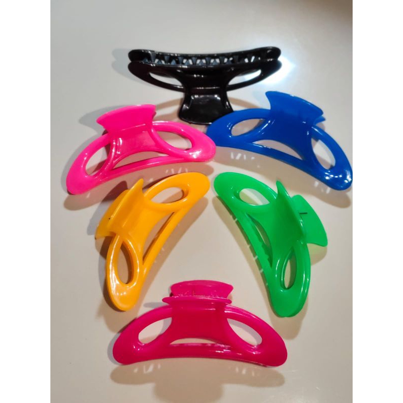 Jepit Rambut Salon Jedai Salon Bolong