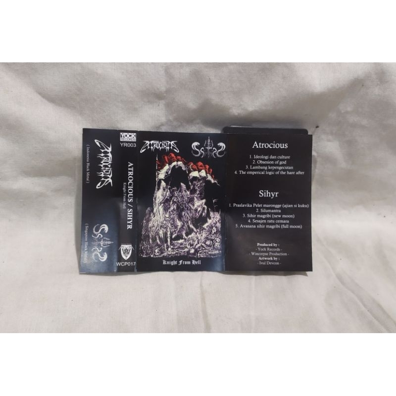 kaset pita Atrocious/Sihyr - knight from hell