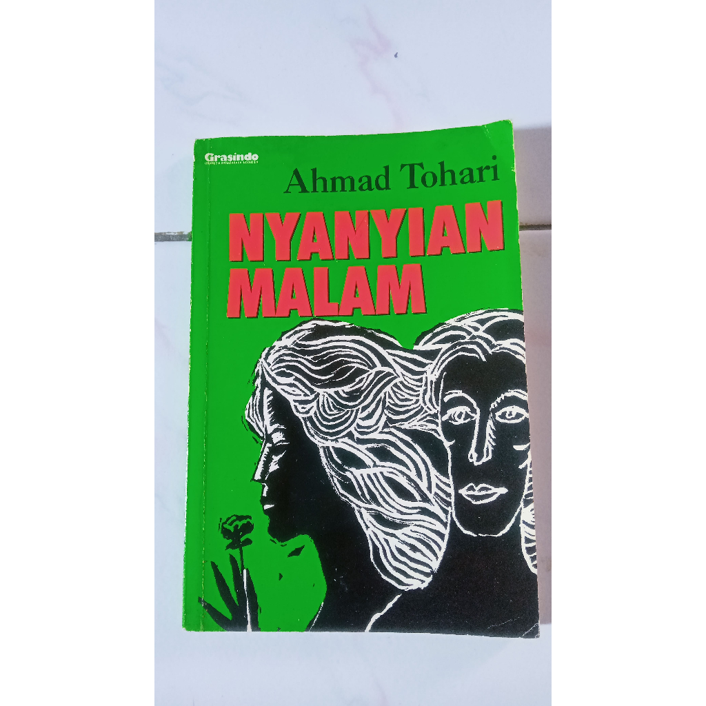 Nyanyian Malam - Ahmad Tohari