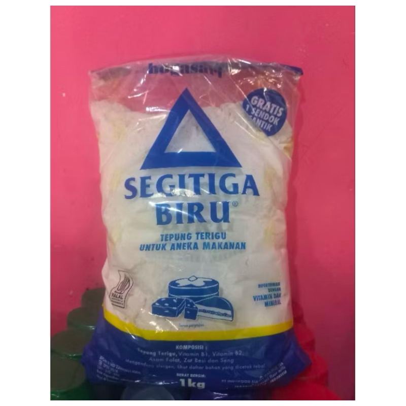 

TEPUNG SEGITIGA BIRU KEMASAN 15KG
