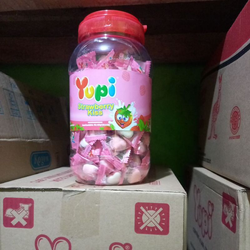 

Permen yupi toples 300gram