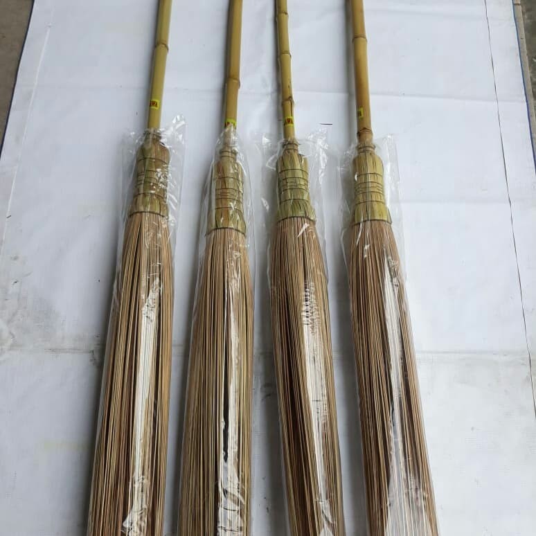 

LAWA LIDI GG KAYU