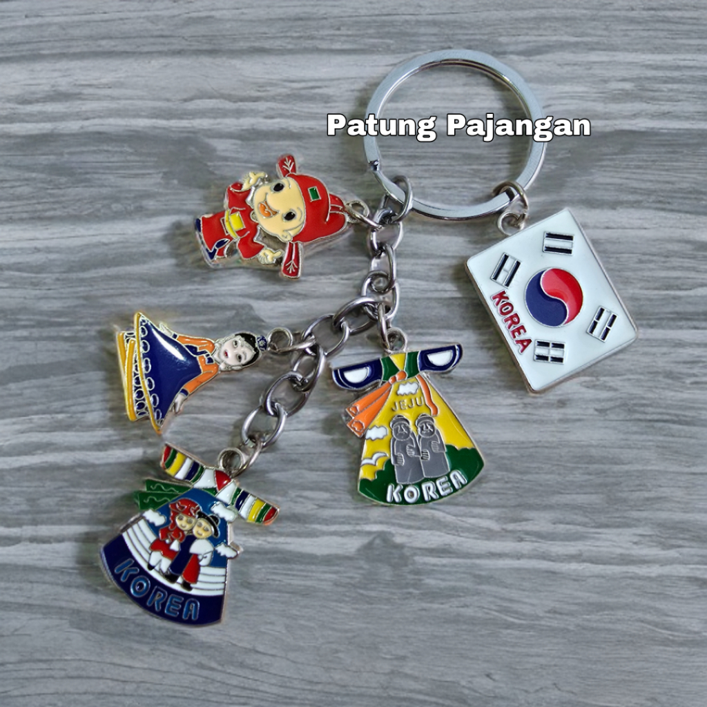 souvenir gantungan kunci korea selatan hanbok keychain oleh2 negara seoul jeju