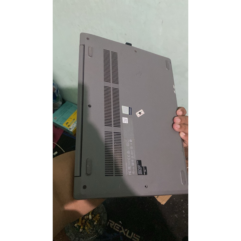 Lenovo ideapad s145
