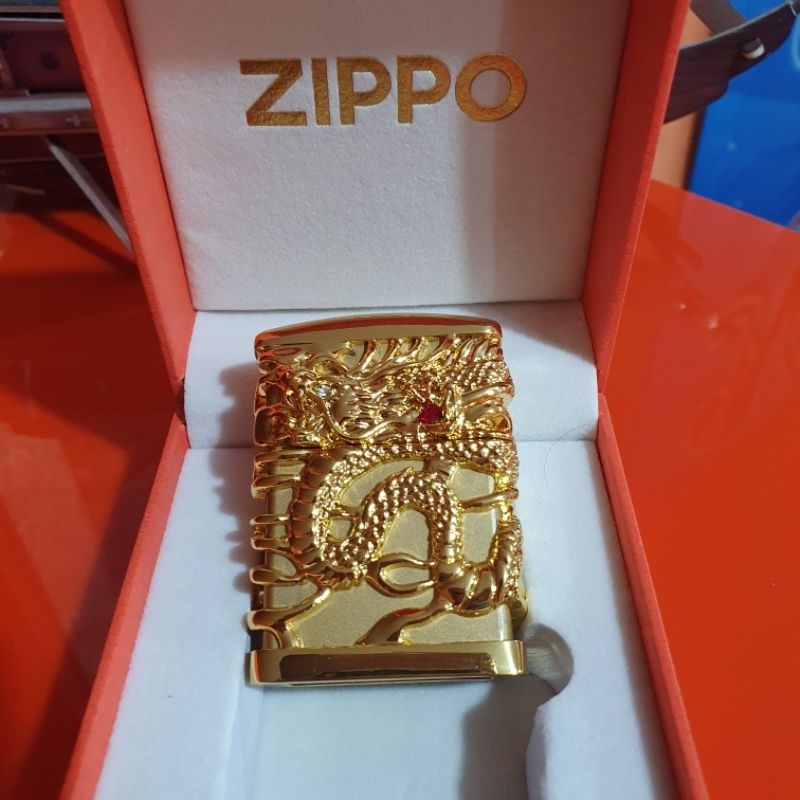 Korek Zippo CN205-3818 Helmet Golden Dragon