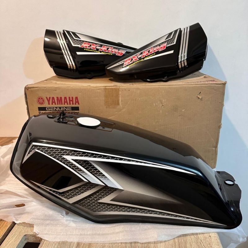 Tangki Rx king Hitam list Putih ORIGNAL Assy / Tangki Rx king 2003,2004 Original pabrikan