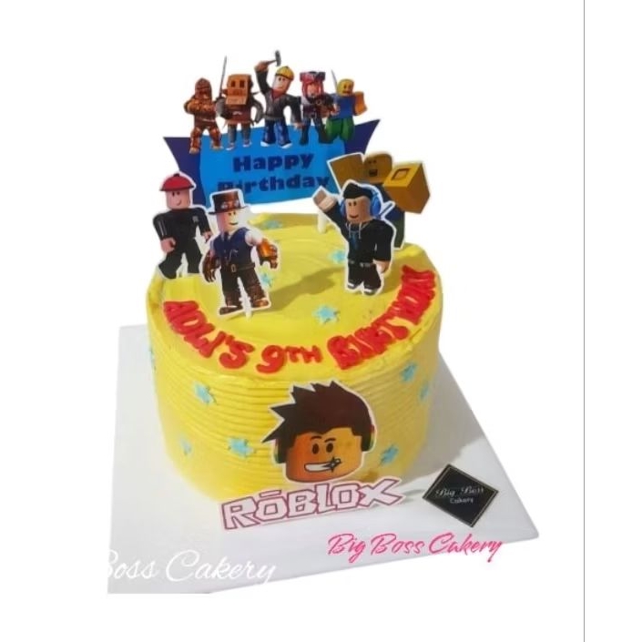 

ROBLOX BUTTERCREAM CAKE WITH PRINT TOPPER FOR BOYS