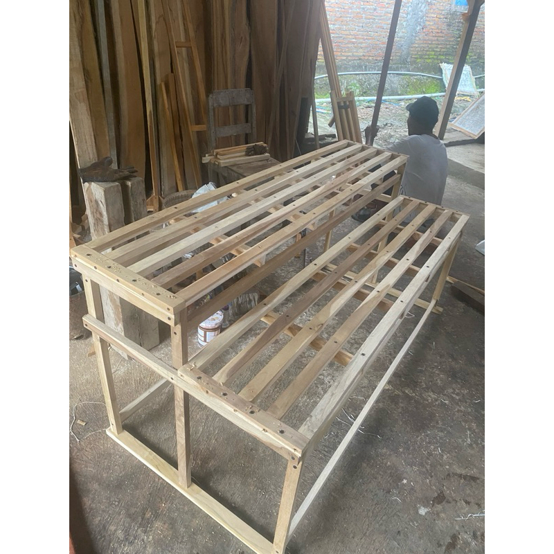 Rak susun pot bunga kayu jati