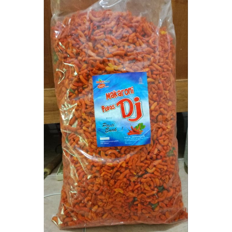 

Makaroni bantet pipa pedas gurih daun jeruk 500gram viral