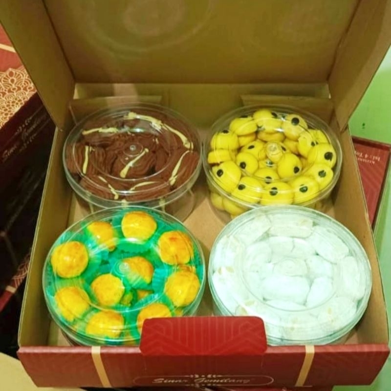 

COOKIES PAKET REGULER ISI 4 [Baca Deskripsi]