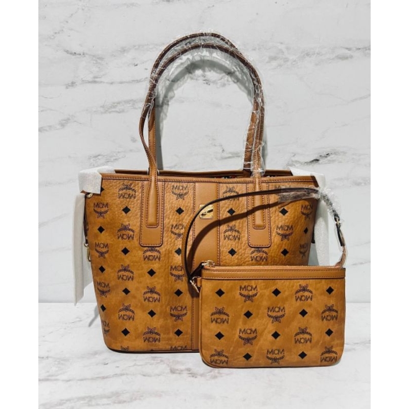 MCM Liz Shopper Reversible Small Cognac