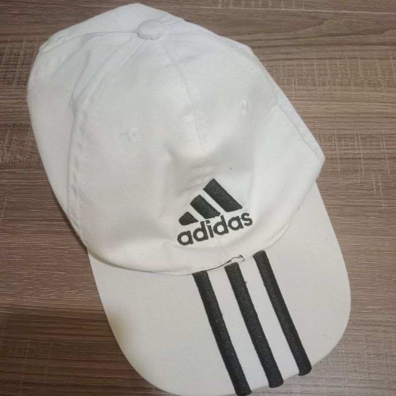 THRIFT TOPI ADIDAS