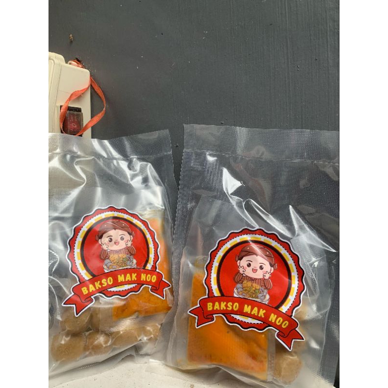 

BAKSO MAKNOO (varian original)