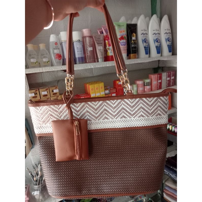 

Sisah transfer klik di sini