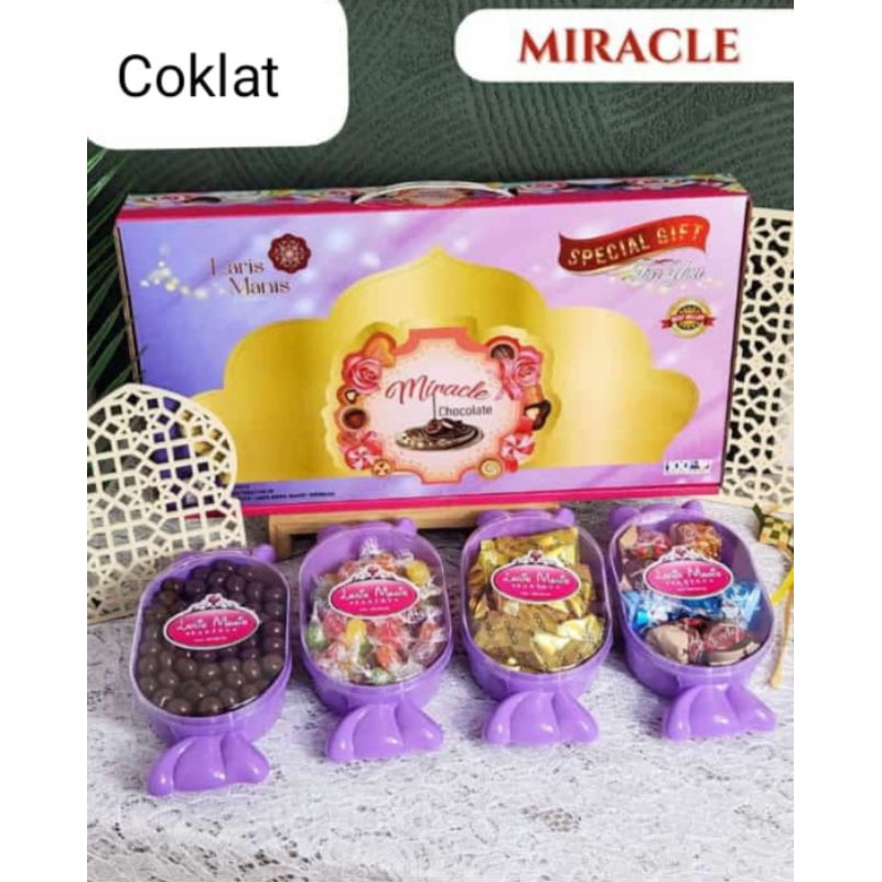 

HAMPERS PAKET COKLAT LEBARAN -'MIRACLE CHOCOLATE' by Laris Manis