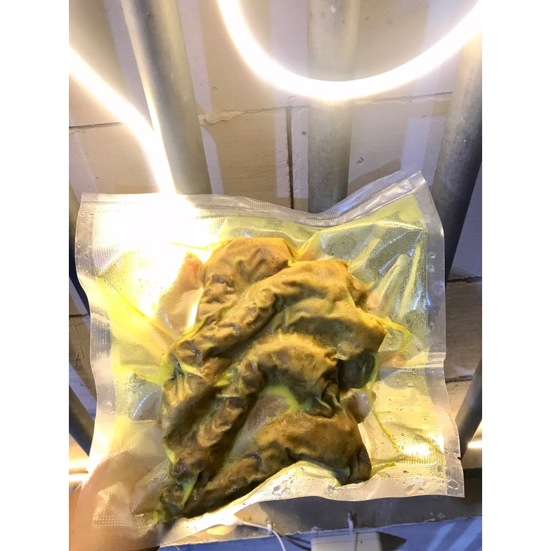 

BEBEKING UNGKEP KEPALA ISI 4 (free sambel)