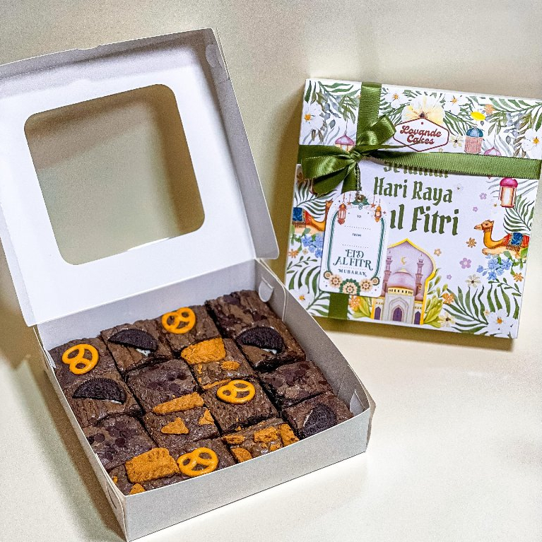 

[READY] Idul Fitri Hampers Brownies Box Reguler 20 X 20 cm | Dark Chocolate Brownies | Hampers Lebaran Lovande Cakes