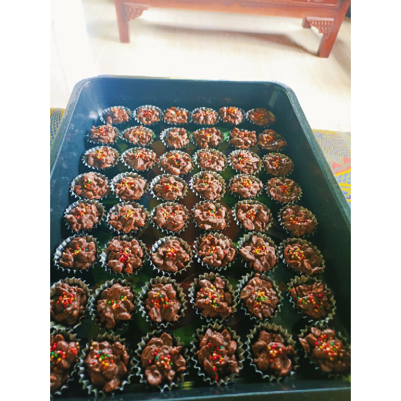 

Kacang coklat