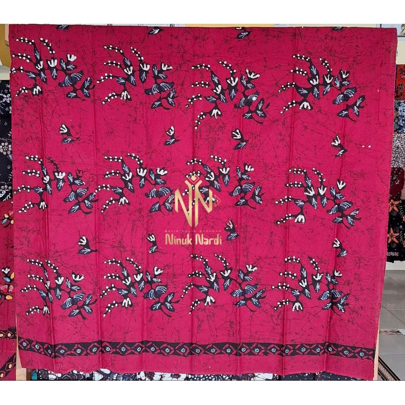 Kain Batik Tulis Bakaran Khas Pati