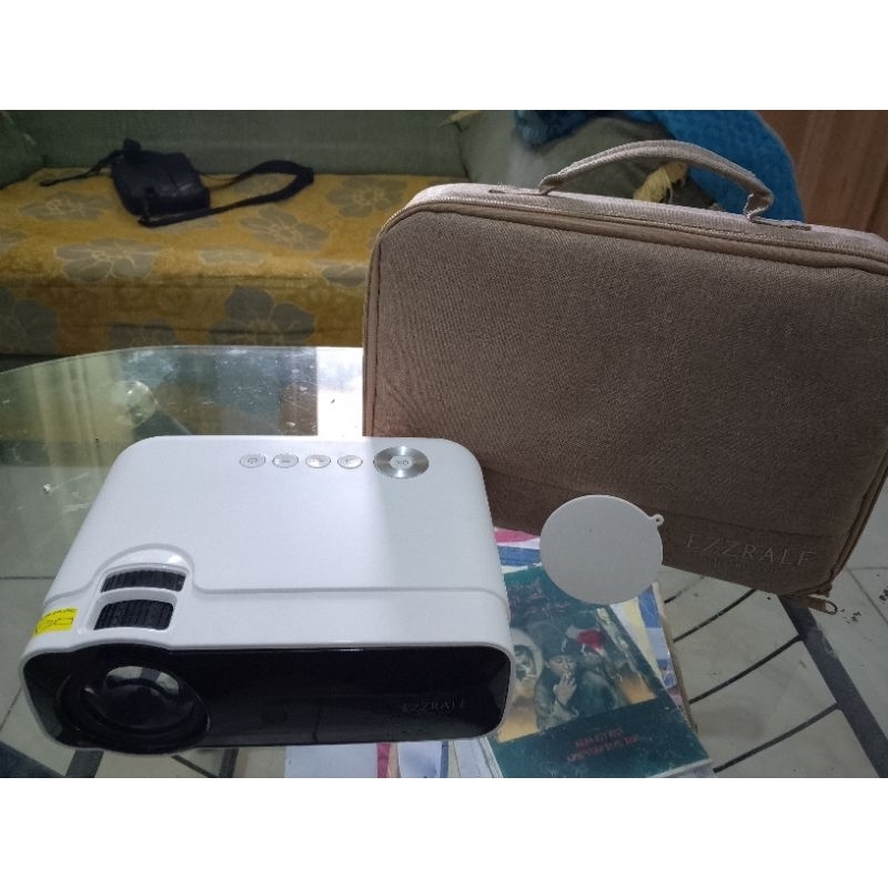proyektor ezzrale ez320