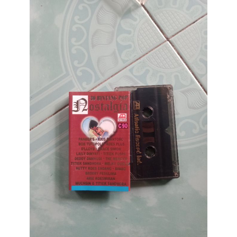 Kaset 30 Bintang pop nostalgia