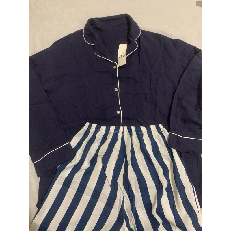 Preloved Piyama Navy Brand GU