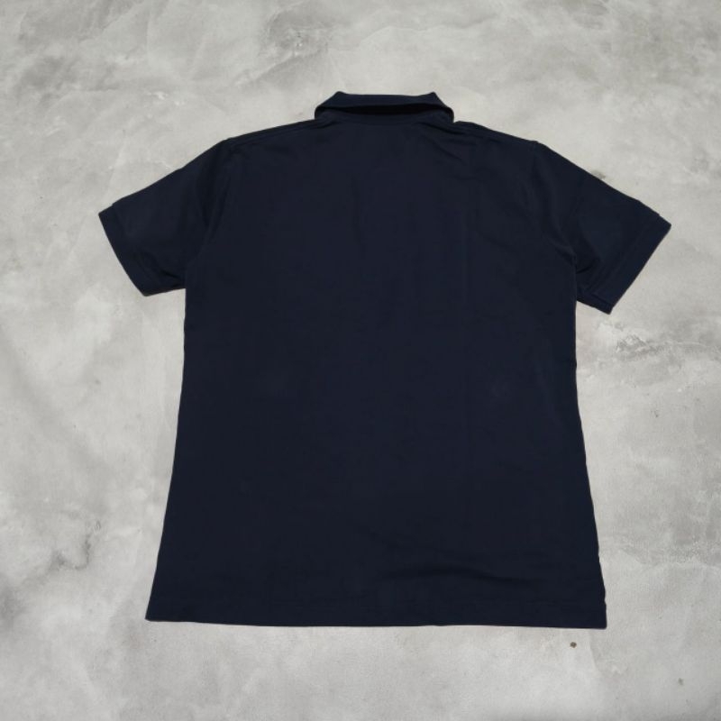 Baju kaos kerah polo pria uniqlo Navy