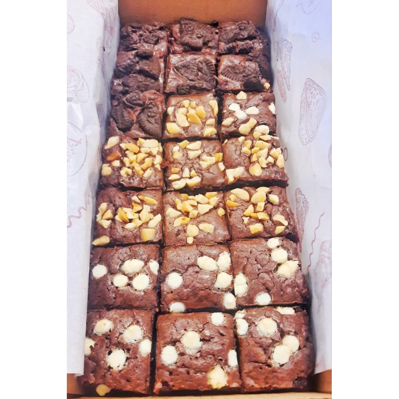 

BROWNIES PANGGANG|BROWNIES RASA MIX|BROWNIES NYOH COKELAT