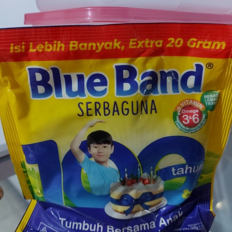 

Margarin Mentega BlueBand Blue Band Serbaguna Kemasan 200gr x 2pcs