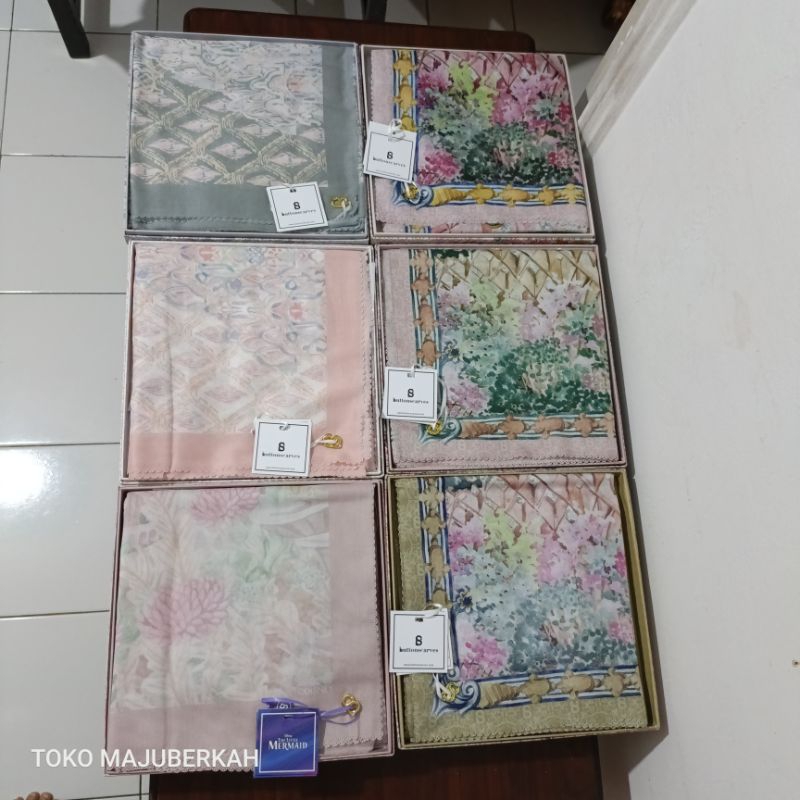 (NEW SALE FULLSET) HIJAB BUTTONSCARVES XL 135x135cm Syar'i Original Voal Scarves Fulltag Al Qasr Dub