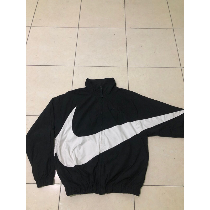Nike big swoosh jacket vintage