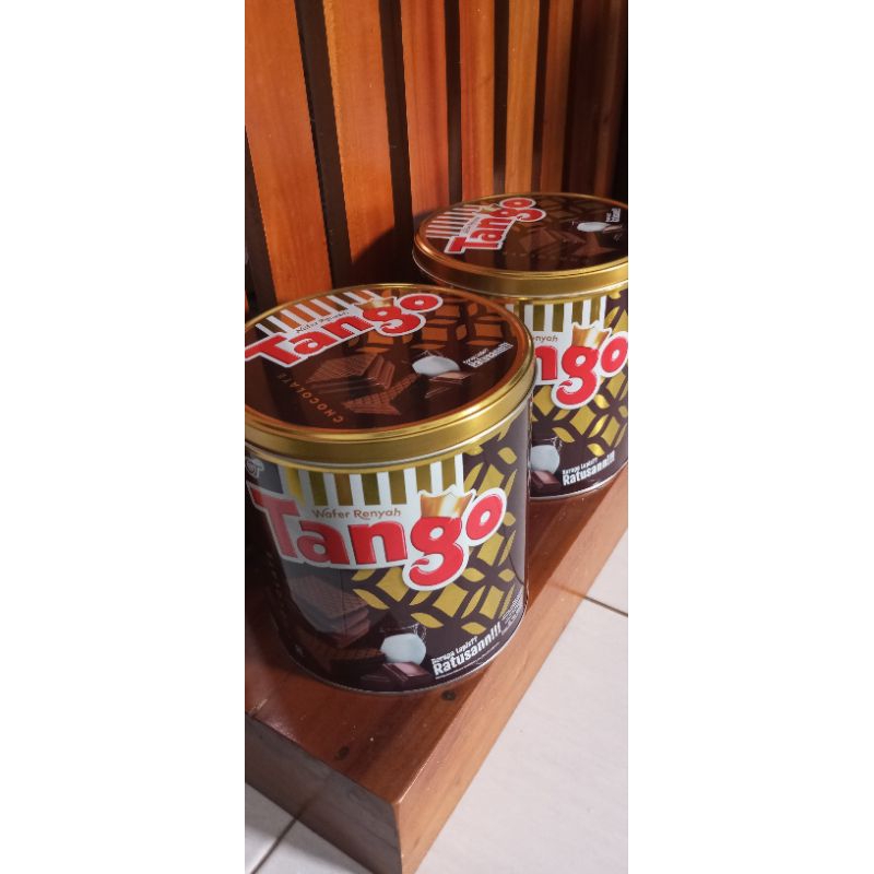 

TANGO COKLAT SATU KALENG