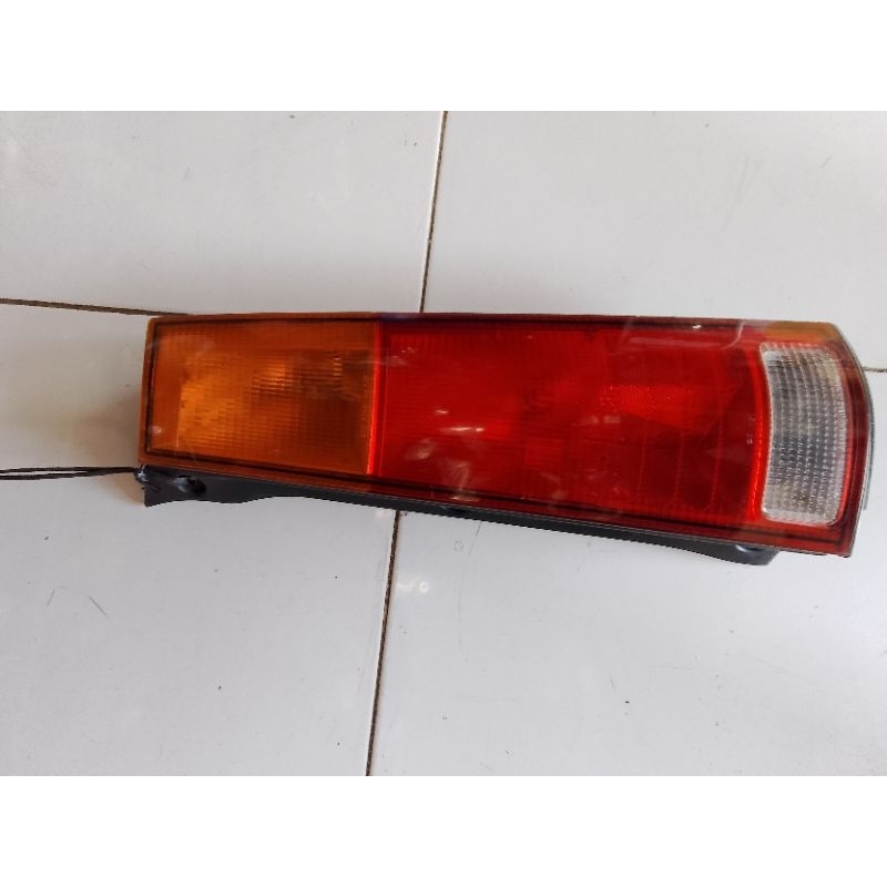 lampu belakang Honda CRV 2001(kanan)