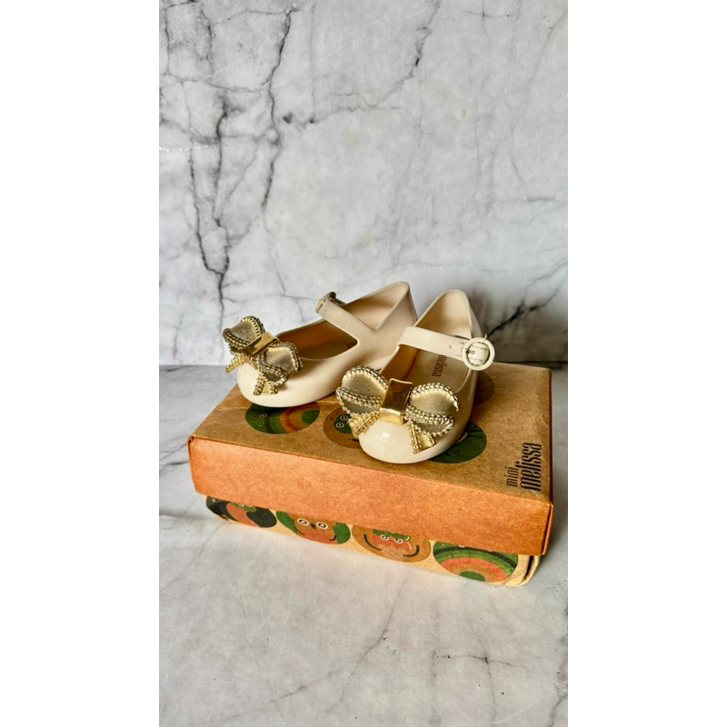 Preloved Mini Melissa Sweet Love Lv Bb Beige (EU 21)