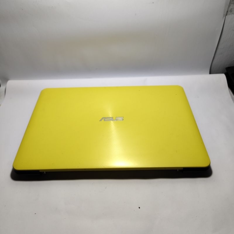 Casing Cassing Case Kesing Original Laptop Asus A555L