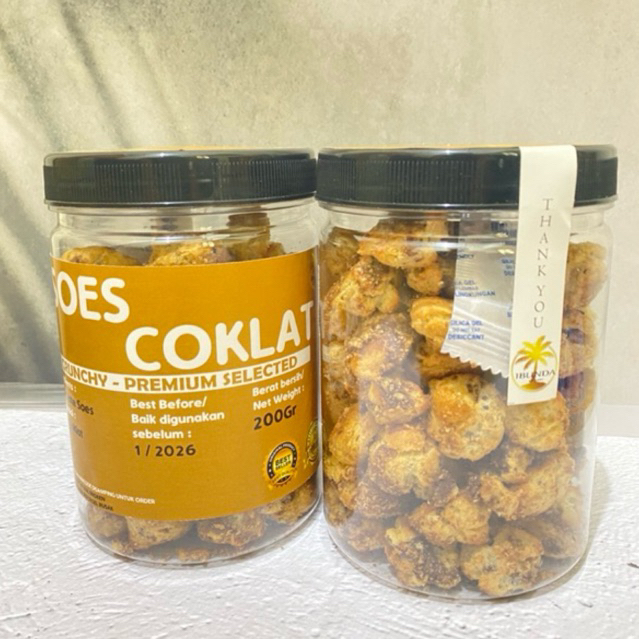 

Soes Cokelat / Kue Sus Coklat / Camilan Lebaran