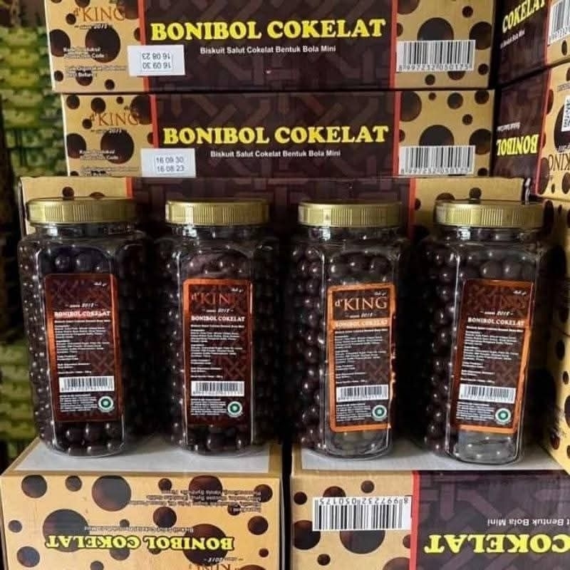 

Coklat king almond isi 4toples