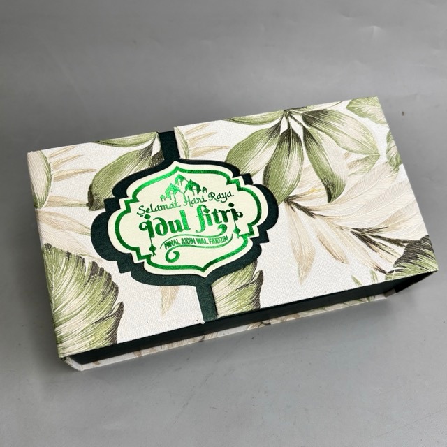 

Box Kue Kering 2 Toples 250gr/Box Setengah Lapis Lebaran Bunga Hijau