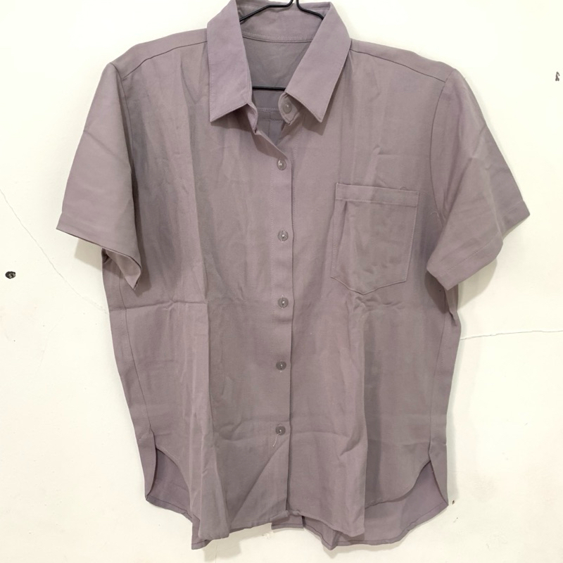 PRELOVED no brand Shirt Polos Khaki / kemeja polos baju bekas