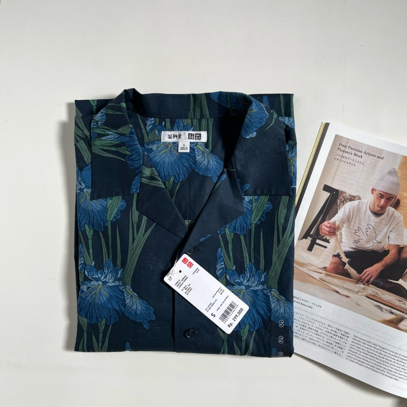 Kemeja Katun Modal Motif Kerah Terbuka Lengan Pendek Original