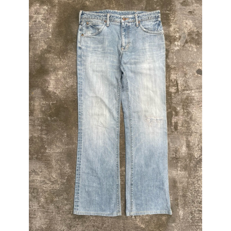 CELANA WRANGLER SECOND