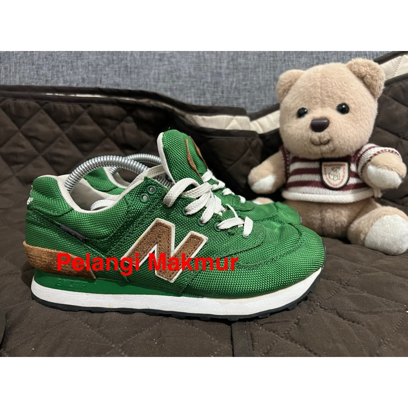 Sepatu NB 574 size 37 second mulus