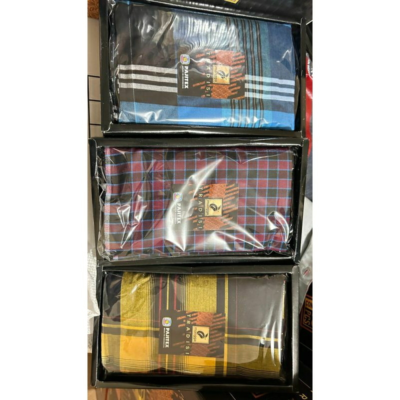 Sarung Kotak Cap Mangga