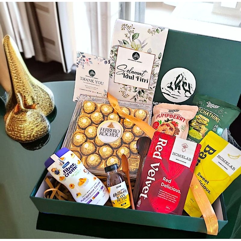 

HAMPERS VELVET - Hamper Lebaran Idul Fitri Gift Bingkisan Hantaran Kado Hadiah