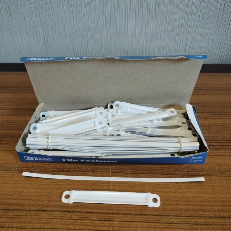 

Paper Fastener Bazic / Acco Plastik (per 1 kotak)