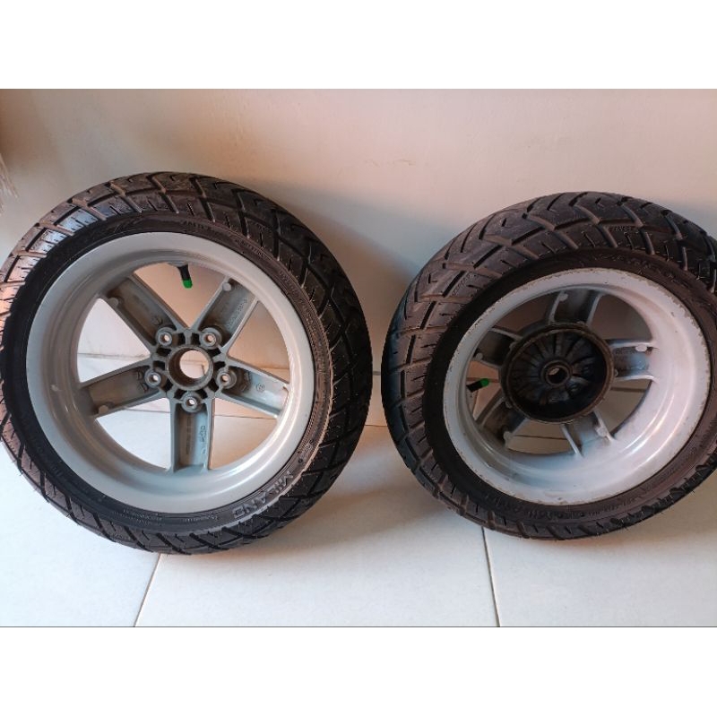 velg vespa matic ring 10 dan 11