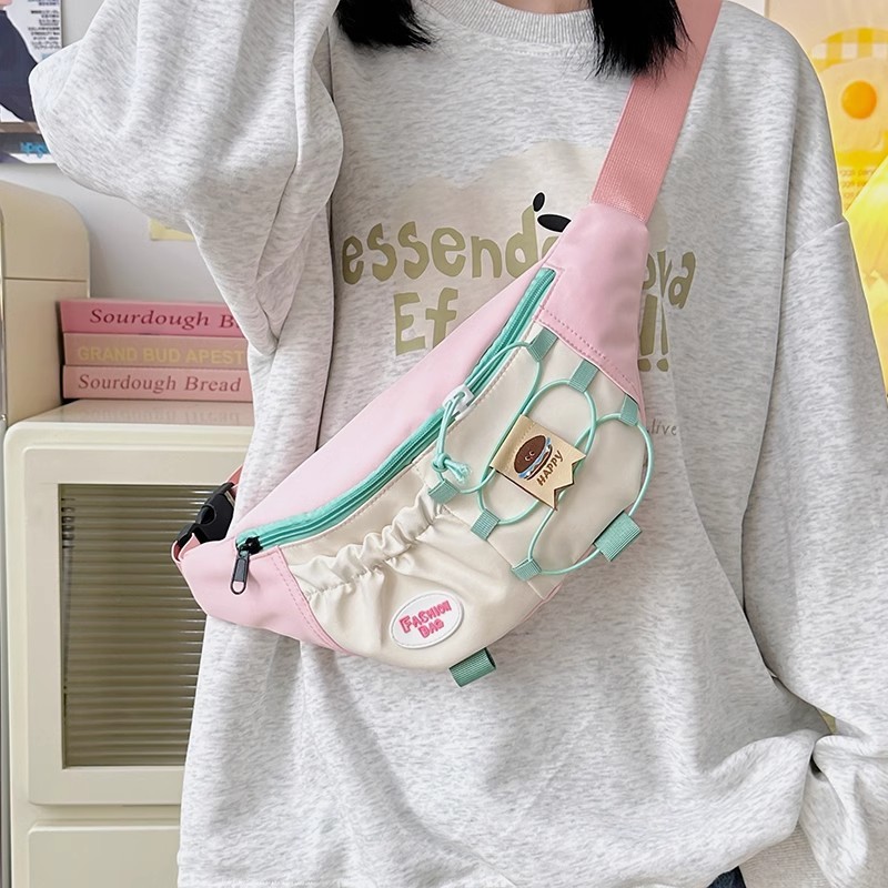 Tas Pinggang Olahraga Tas Dada Diagonal Mode Pinggang Mori Desain Khusus Dengan Warna Kontras Y2K Sa