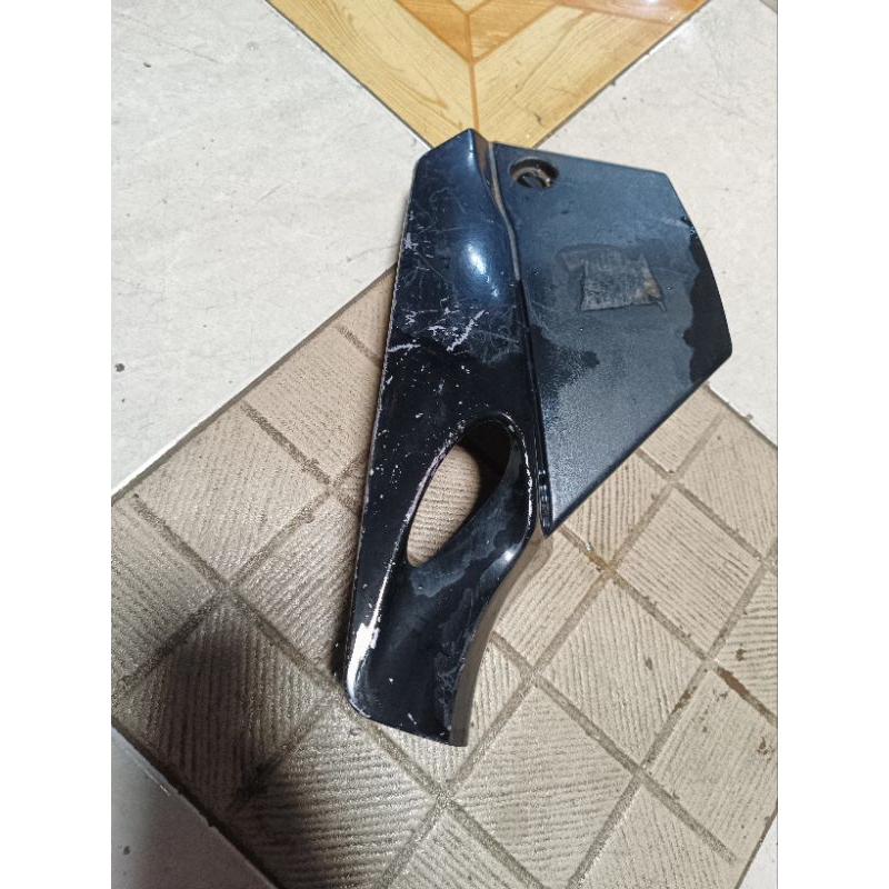 cover tutup accu tutup aki yamaha fiz R Vega lama ori bekas